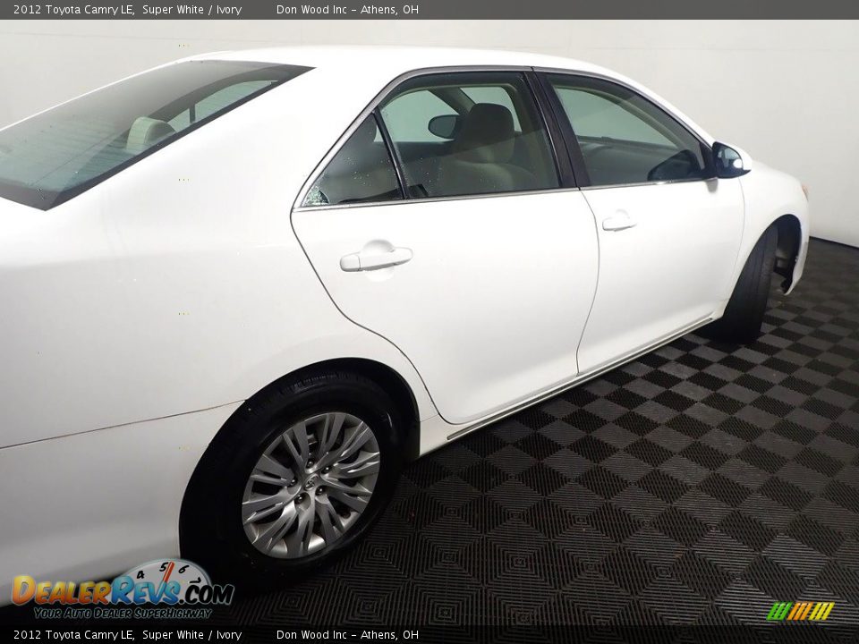 2012 Toyota Camry LE Super White / Ivory Photo #18