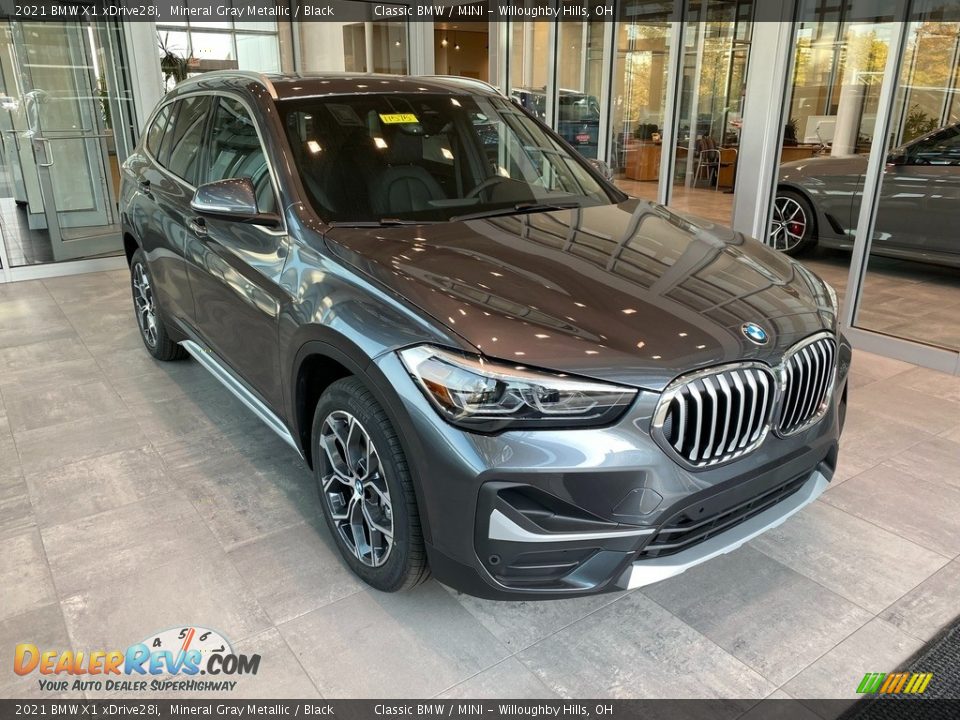2021 BMW X1 xDrive28i Mineral Gray Metallic / Black Photo #1