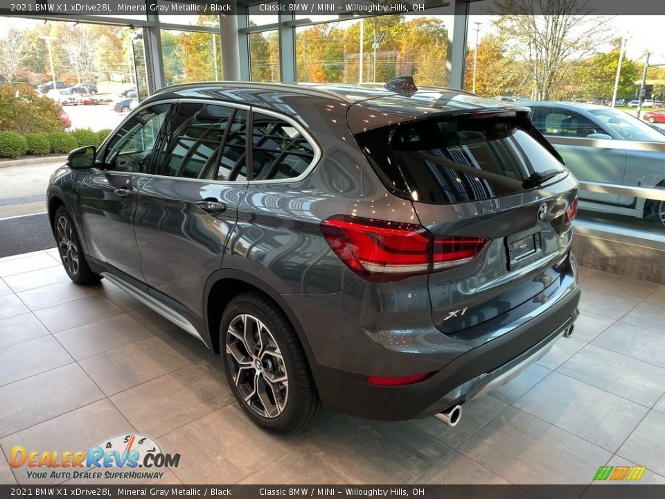 2021 BMW X1 xDrive28i Mineral Gray Metallic / Black Photo #2