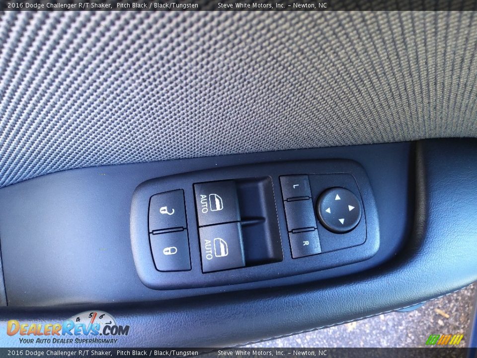 2016 Dodge Challenger R/T Shaker Pitch Black / Black/Tungsten Photo #14