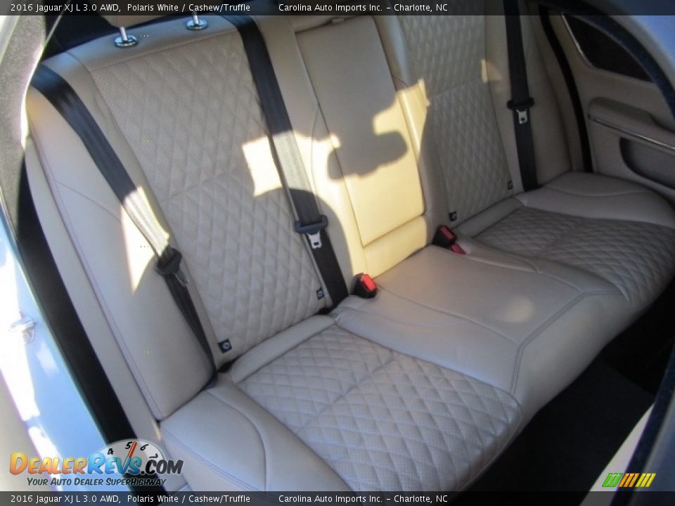 2016 Jaguar XJ L 3.0 AWD Polaris White / Cashew/Truffle Photo #24