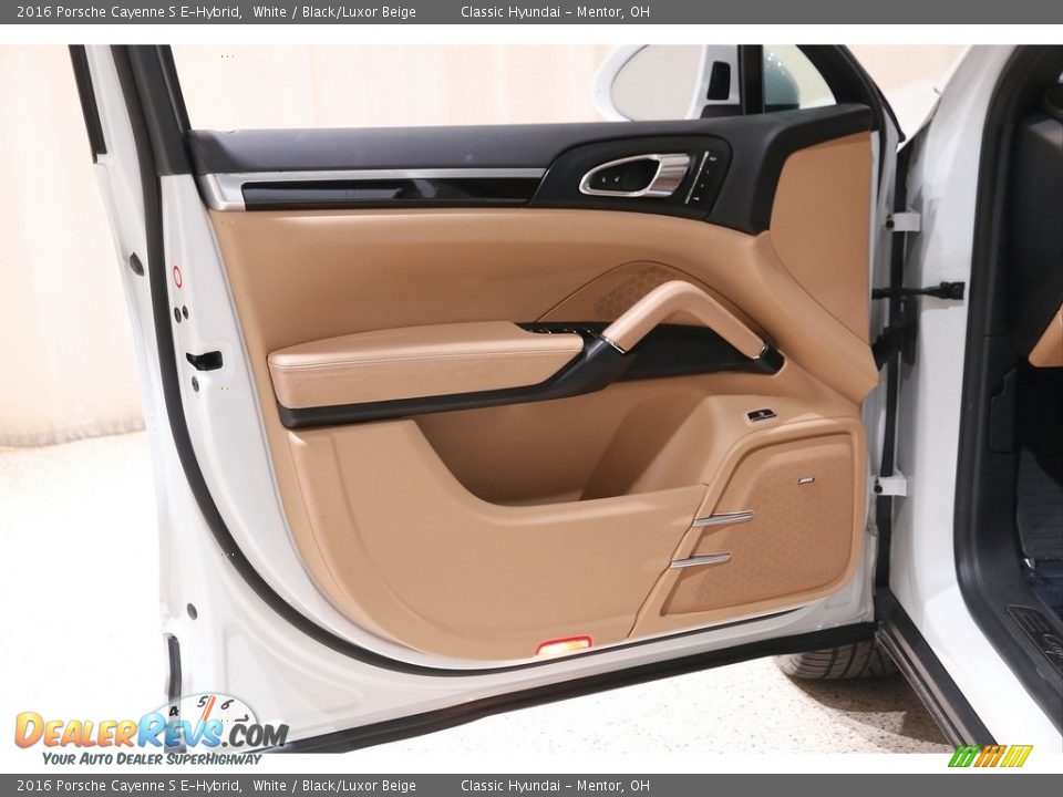 2016 Porsche Cayenne S E-Hybrid White / Black/Luxor Beige Photo #4