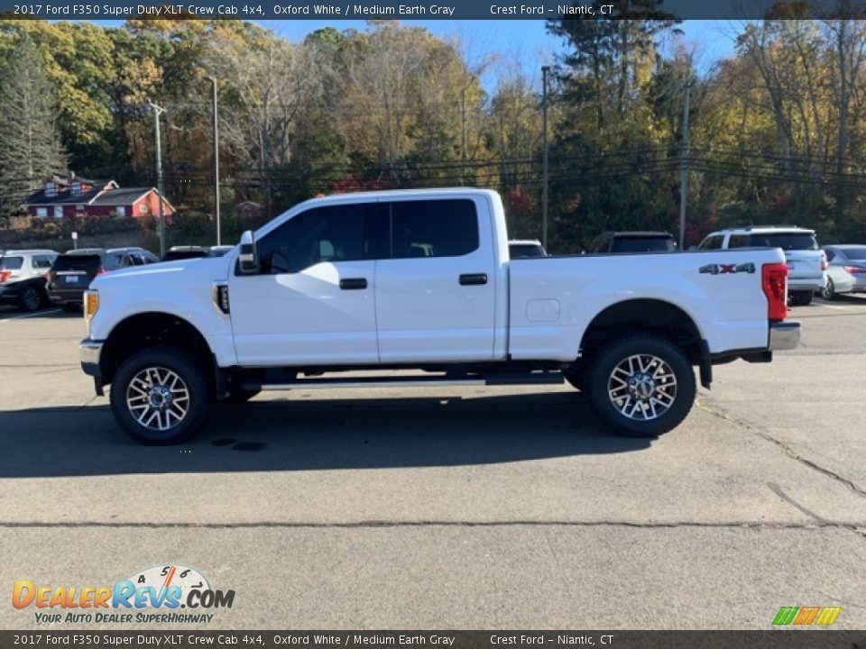 2017 Ford F350 Super Duty XLT Crew Cab 4x4 Oxford White / Medium Earth Gray Photo #7