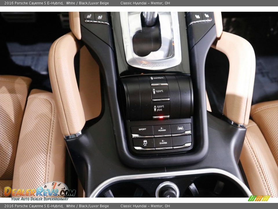 2016 Porsche Cayenne S E-Hybrid White / Black/Luxor Beige Photo #17