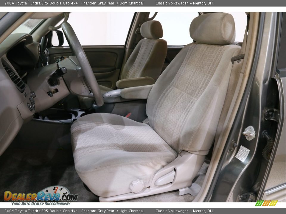 2004 Toyota Tundra SR5 Double Cab 4x4 Phantom Gray Pearl / Light Charcoal Photo #5