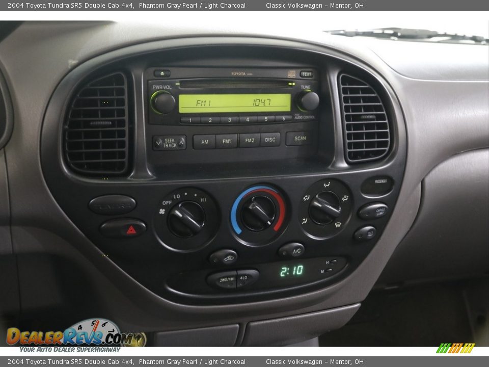 2004 Toyota Tundra SR5 Double Cab 4x4 Phantom Gray Pearl / Light Charcoal Photo #9