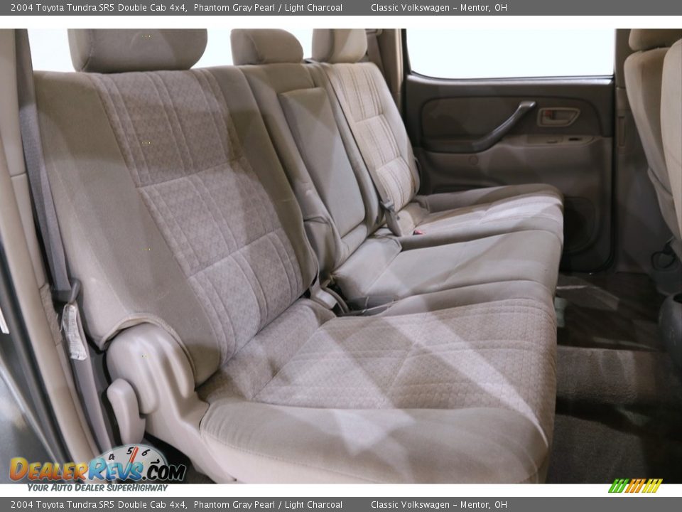2004 Toyota Tundra SR5 Double Cab 4x4 Phantom Gray Pearl / Light Charcoal Photo #13