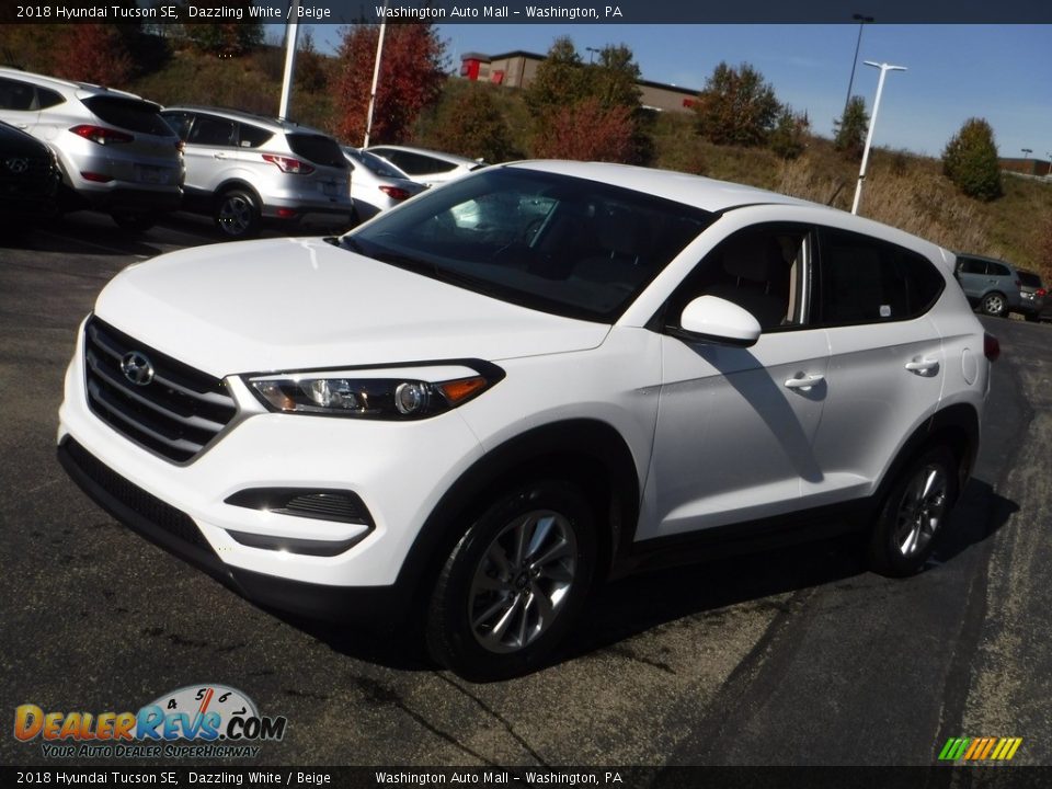 2018 Hyundai Tucson SE Dazzling White / Beige Photo #5