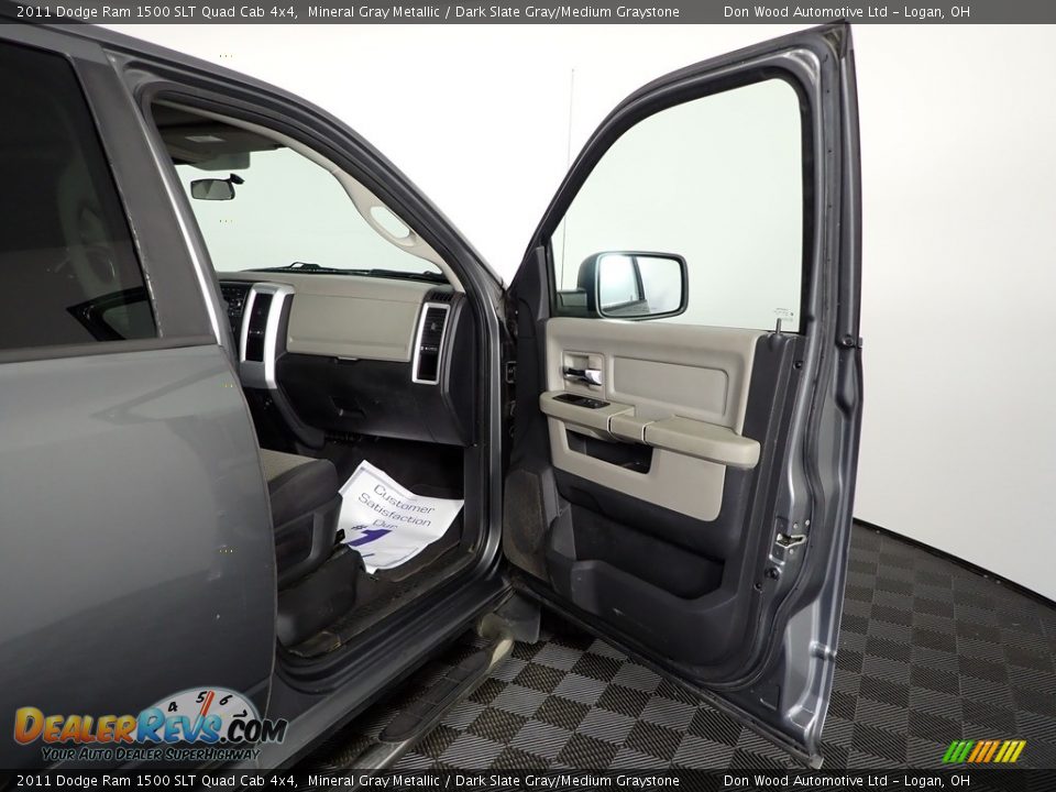 2011 Dodge Ram 1500 SLT Quad Cab 4x4 Mineral Gray Metallic / Dark Slate Gray/Medium Graystone Photo #26