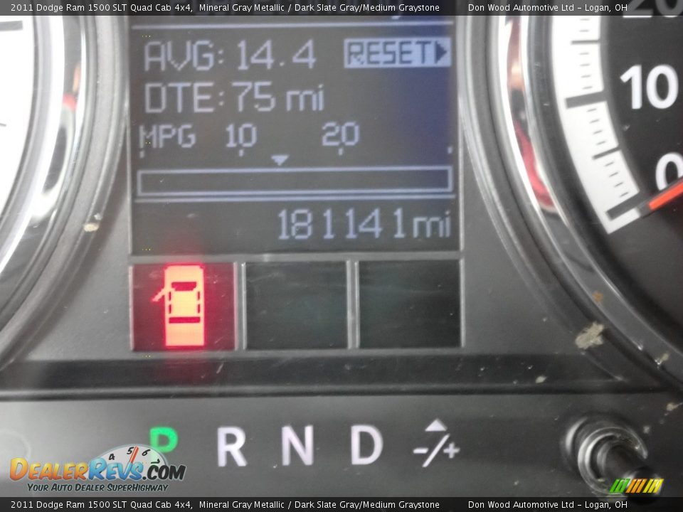 2011 Dodge Ram 1500 SLT Quad Cab 4x4 Mineral Gray Metallic / Dark Slate Gray/Medium Graystone Photo #32