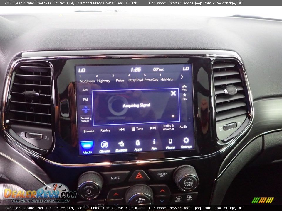 2021 Jeep Grand Cherokee Limited 4x4 Diamond Black Crystal Pearl / Black Photo #2