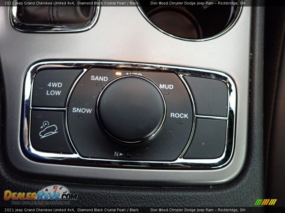 2021 Jeep Grand Cherokee Limited 4x4 Diamond Black Crystal Pearl / Black Photo #31