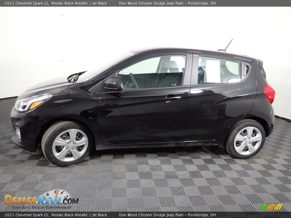2021 Chevrolet Spark LS Mosaic Black Metallic / Jet Black Photo #8