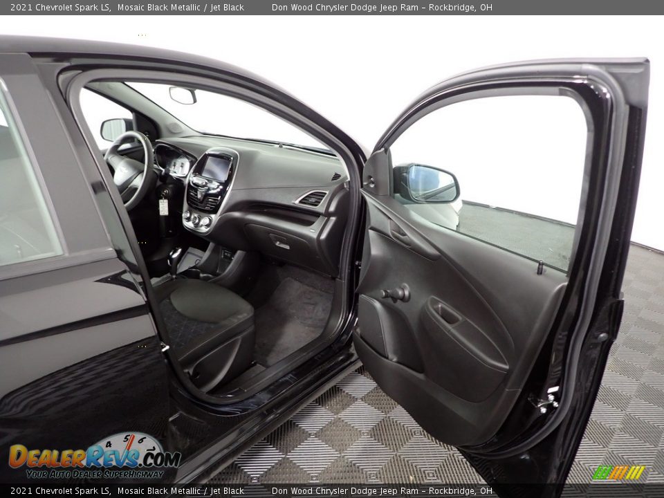 2021 Chevrolet Spark LS Mosaic Black Metallic / Jet Black Photo #28