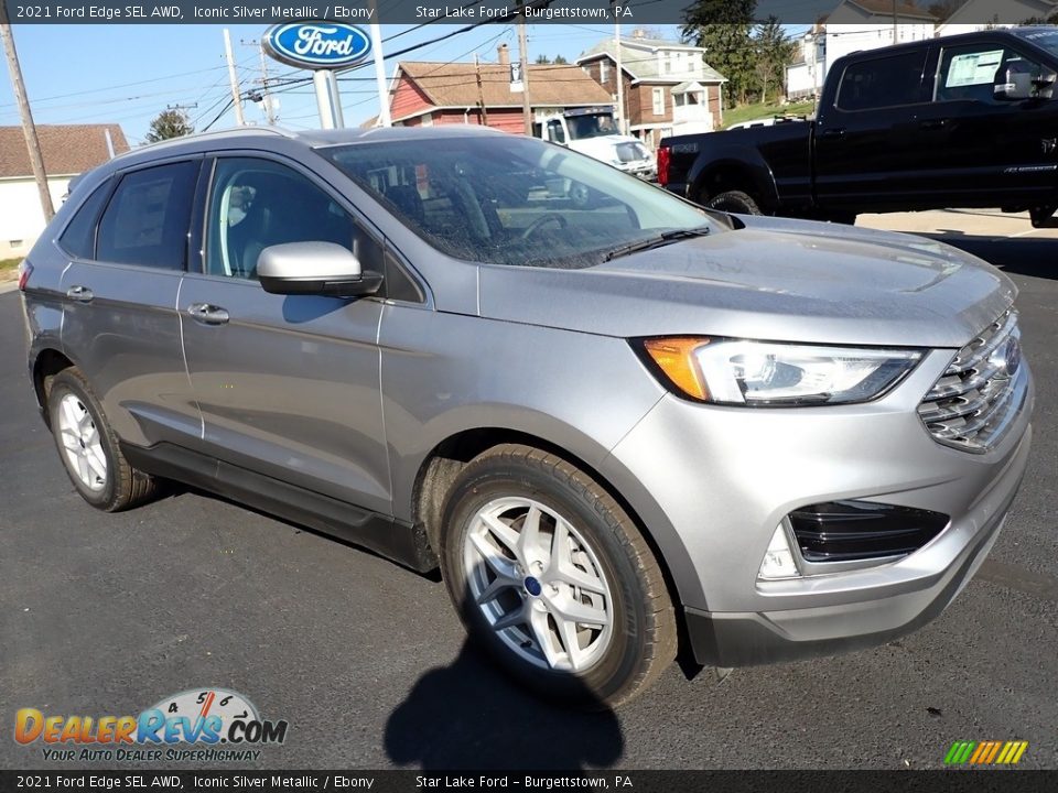 Front 3/4 View of 2021 Ford Edge SEL AWD Photo #8