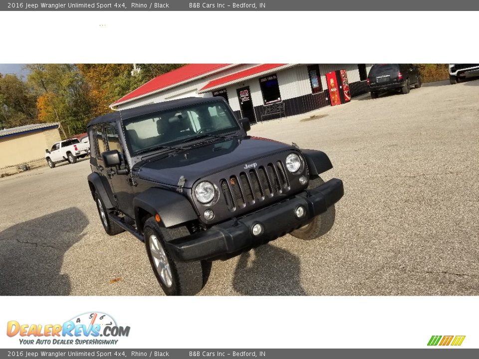 2016 Jeep Wrangler Unlimited Sport 4x4 Rhino / Black Photo #2