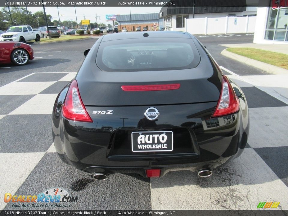 2018 Nissan 370Z Touring Coupe Magnetic Black / Black Photo #4