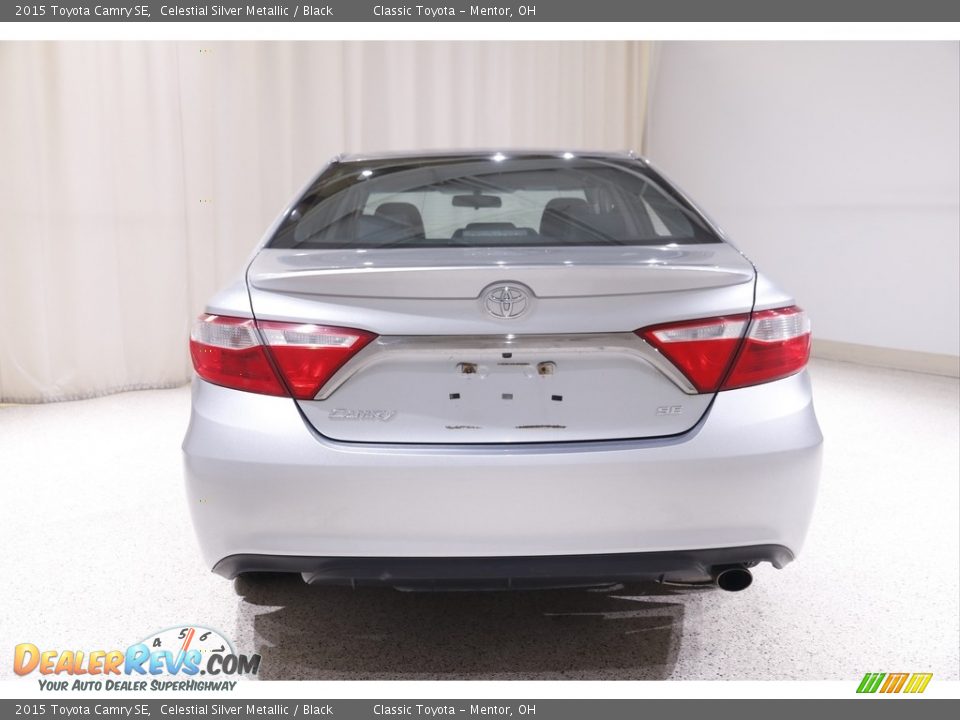 2015 Toyota Camry SE Celestial Silver Metallic / Black Photo #18
