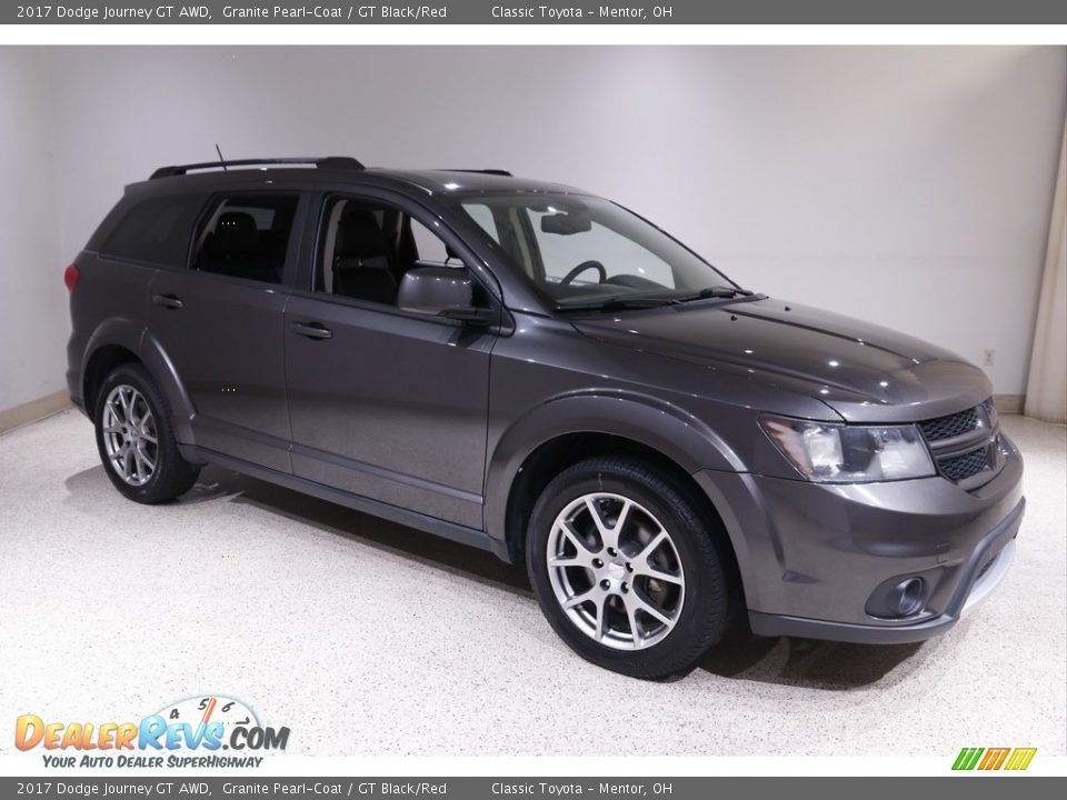 Front 3/4 View of 2017 Dodge Journey GT AWD Photo #1