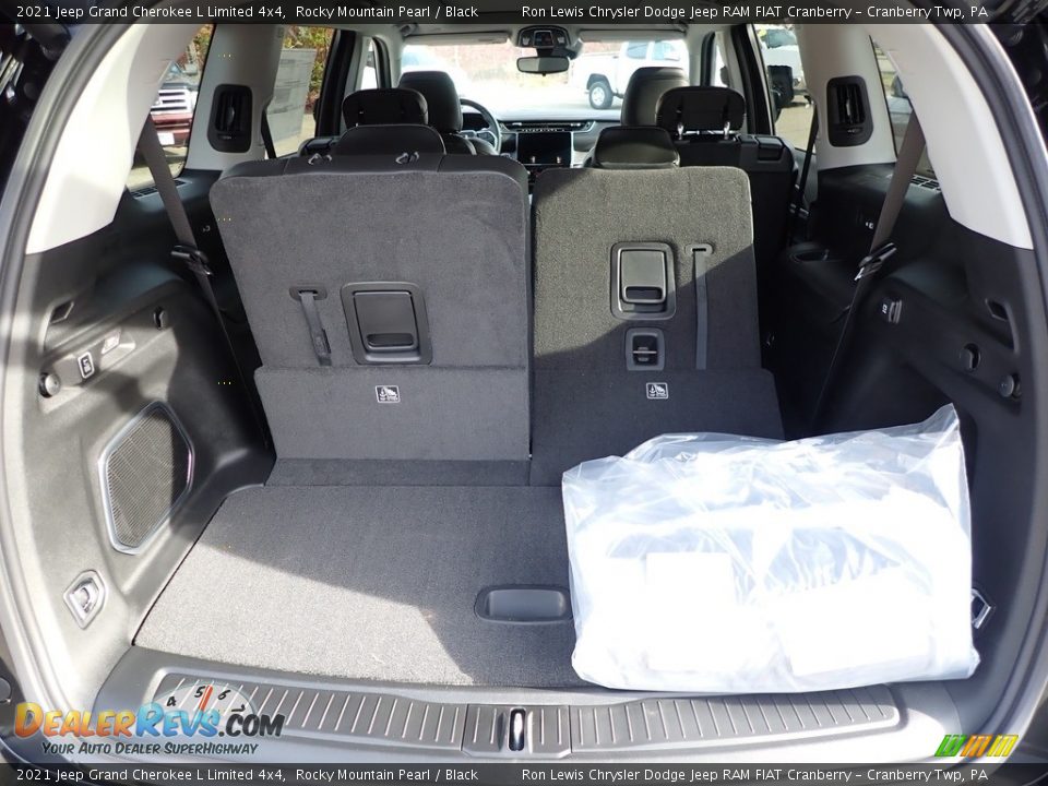 2021 Jeep Grand Cherokee L Limited 4x4 Rocky Mountain Pearl / Black Photo #7