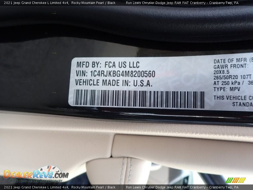 2021 Jeep Grand Cherokee L Limited 4x4 Rocky Mountain Pearl / Black Photo #11