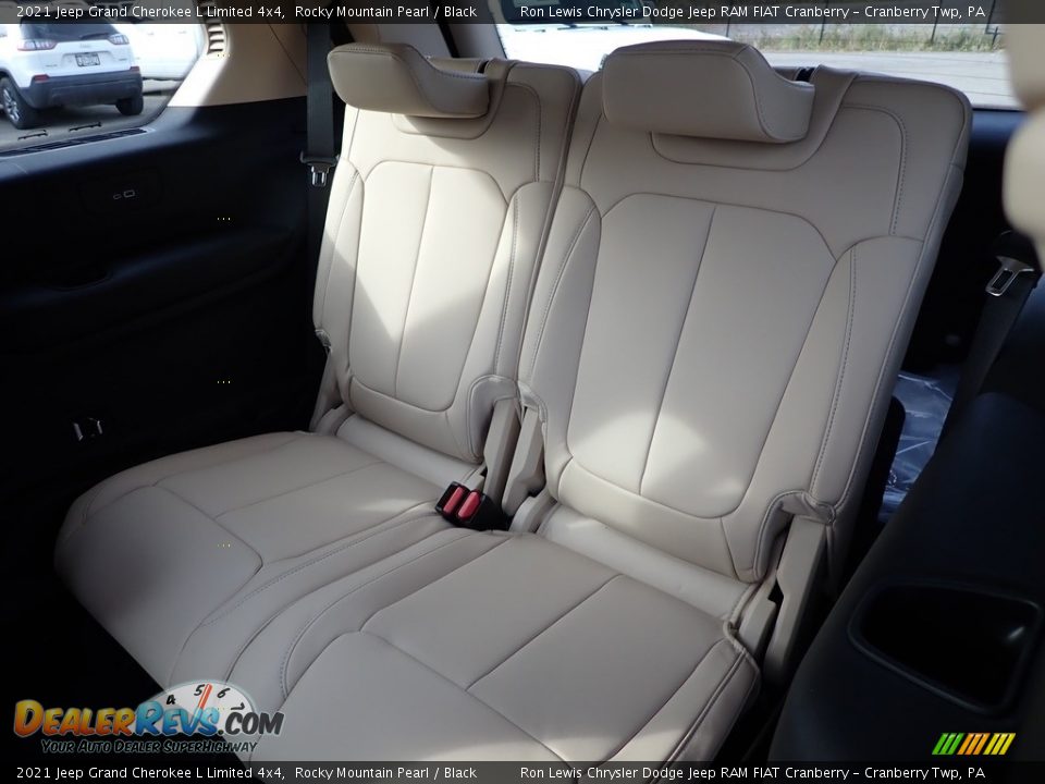 Rear Seat of 2021 Jeep Grand Cherokee L Limited 4x4 Photo #14