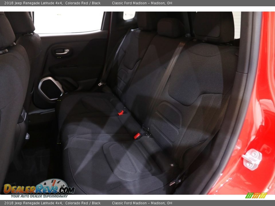 2018 Jeep Renegade Latitude 4x4 Colorado Red / Black Photo #18