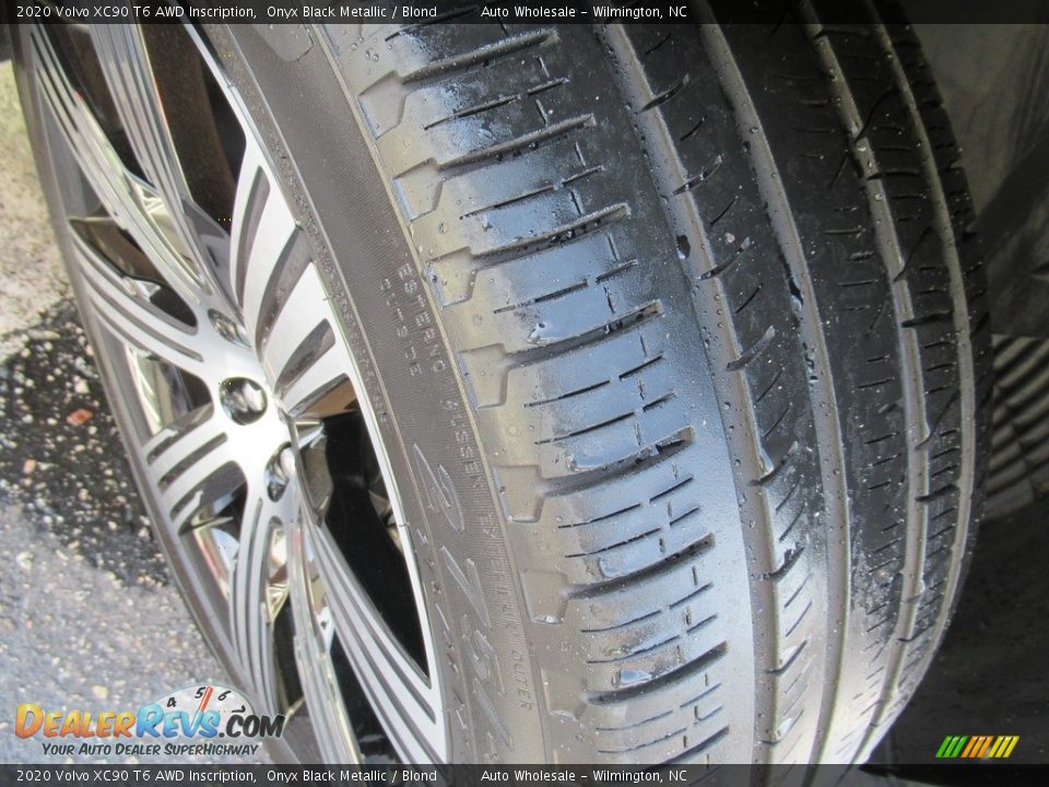 2020 Volvo XC90 T6 AWD Inscription Onyx Black Metallic / Blond Photo #8