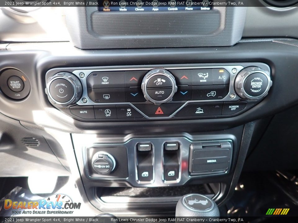 Controls of 2021 Jeep Wrangler Sport 4x4 Photo #18