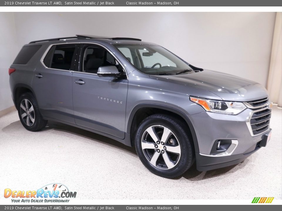 2019 Chevrolet Traverse LT AWD Satin Steel Metallic / Jet Black Photo #1