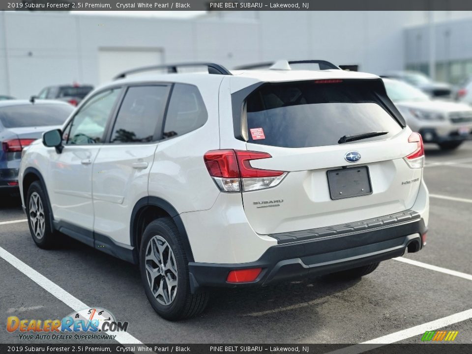 2019 Subaru Forester 2.5i Premium Crystal White Pearl / Black Photo #4