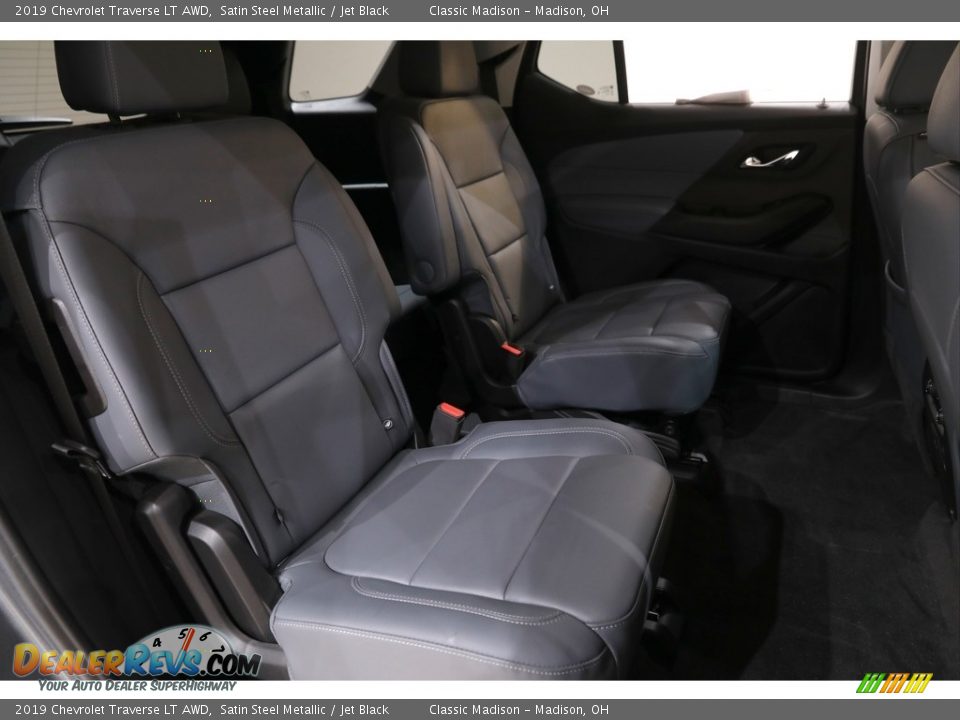 2019 Chevrolet Traverse LT AWD Satin Steel Metallic / Jet Black Photo #16