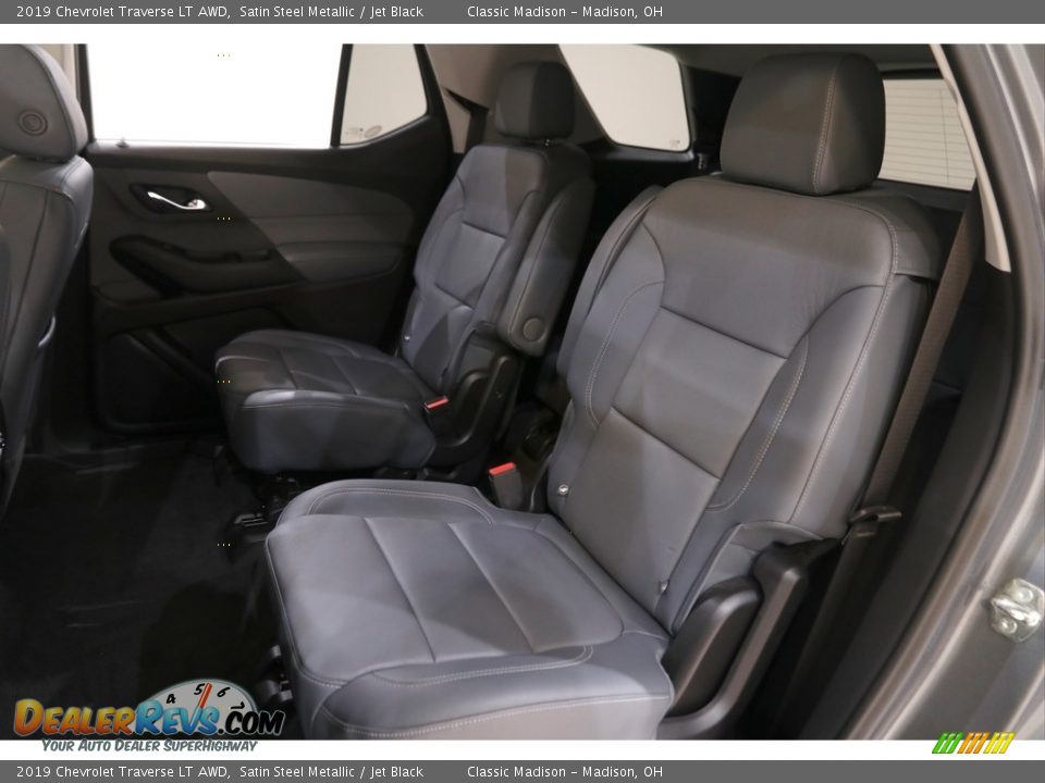 2019 Chevrolet Traverse LT AWD Satin Steel Metallic / Jet Black Photo #17