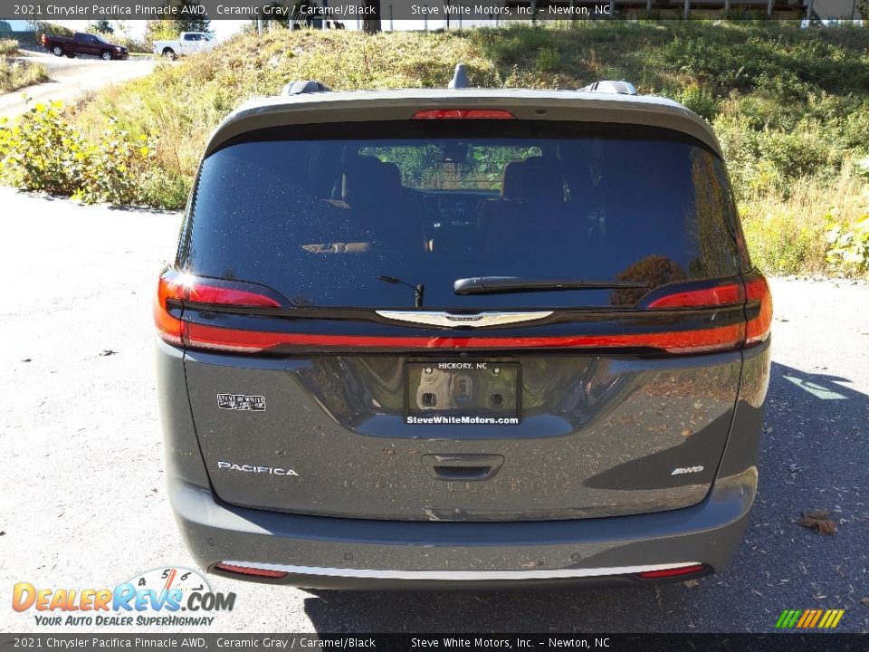 2021 Chrysler Pacifica Pinnacle AWD Ceramic Gray / Caramel/Black Photo #9