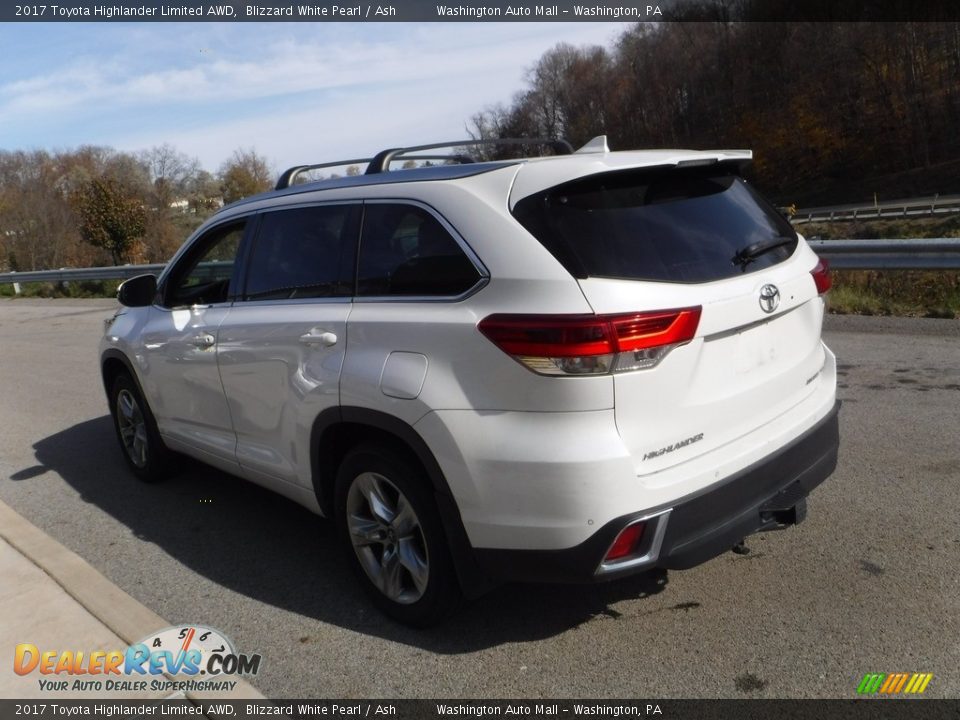 2017 Toyota Highlander Limited AWD Blizzard White Pearl / Ash Photo #14