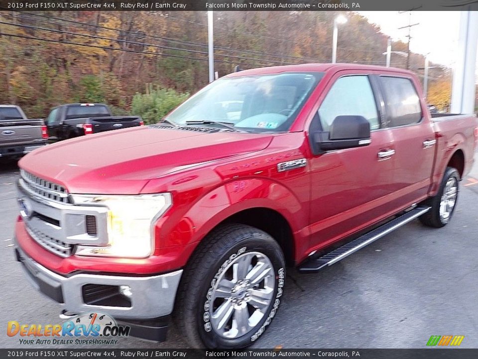 2019 Ford F150 XLT SuperCrew 4x4 Ruby Red / Earth Gray Photo #6