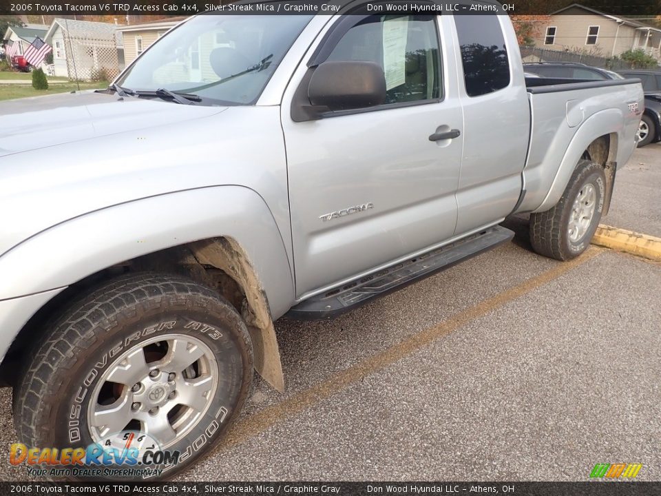 2006 Toyota Tacoma V6 TRD Access Cab 4x4 Silver Streak Mica / Graphite Gray Photo #8