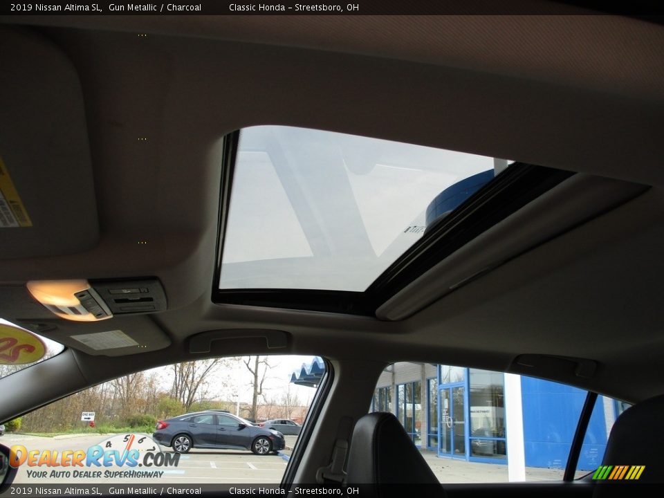2019 Nissan Altima SL Gun Metallic / Charcoal Photo #31