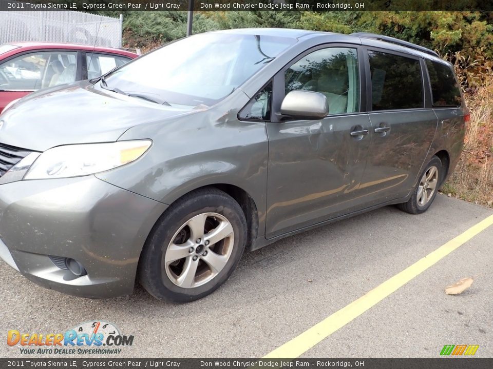 2011 Toyota Sienna LE Cypress Green Pearl / Light Gray Photo #2