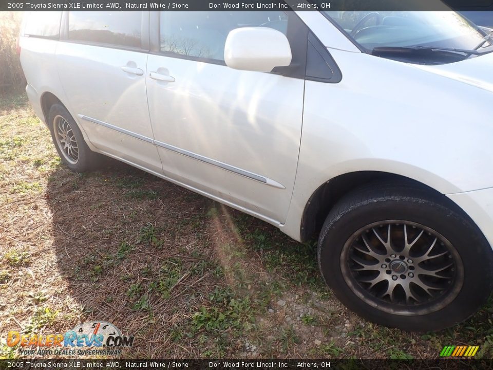 2005 Toyota Sienna XLE Limited AWD Natural White / Stone Photo #3