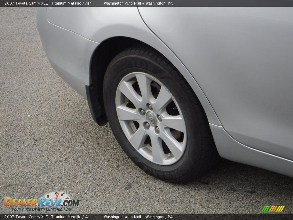 2007 Toyota Camry XLE Titanium Metallic / Ash Photo #8