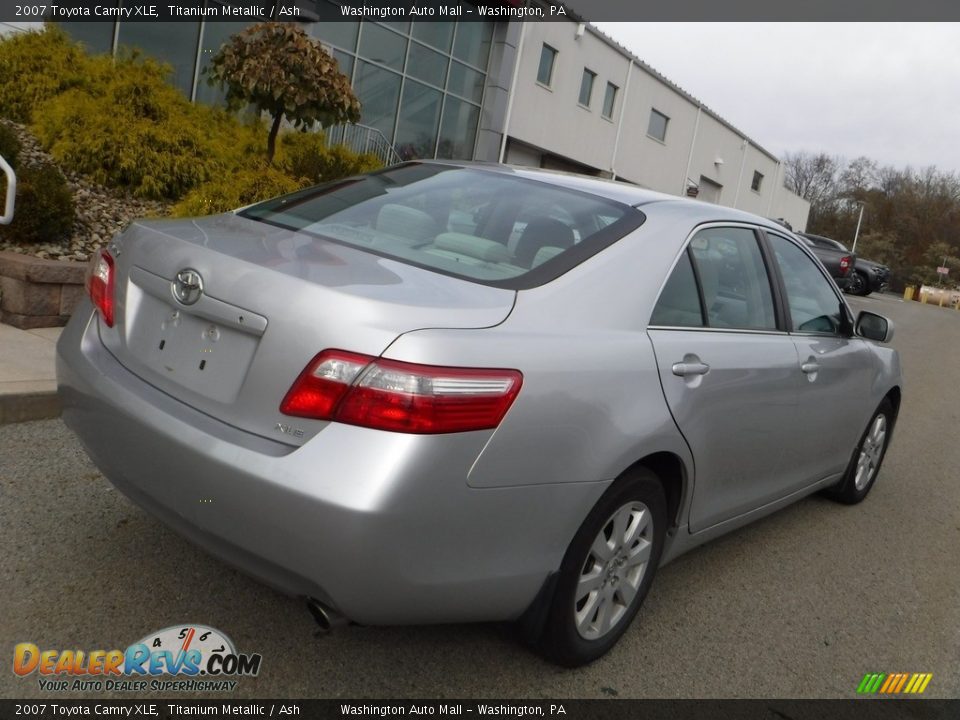 2007 Toyota Camry XLE Titanium Metallic / Ash Photo #13