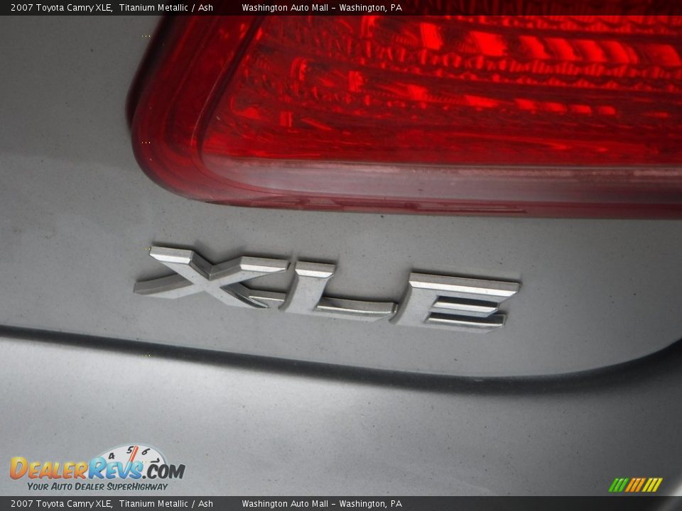 2007 Toyota Camry XLE Titanium Metallic / Ash Photo #14