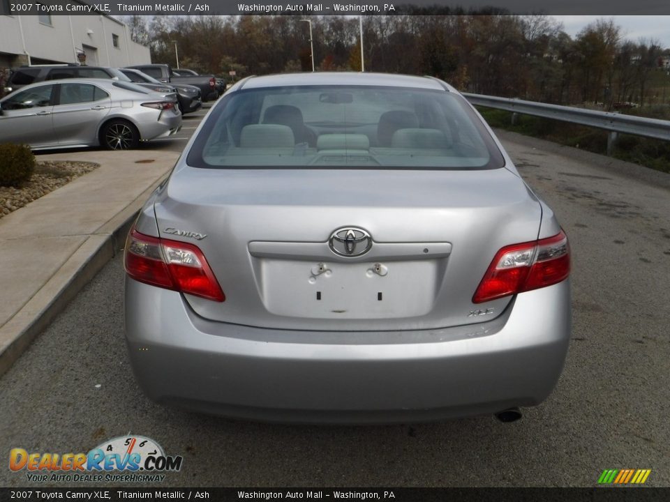 2007 Toyota Camry XLE Titanium Metallic / Ash Photo #15