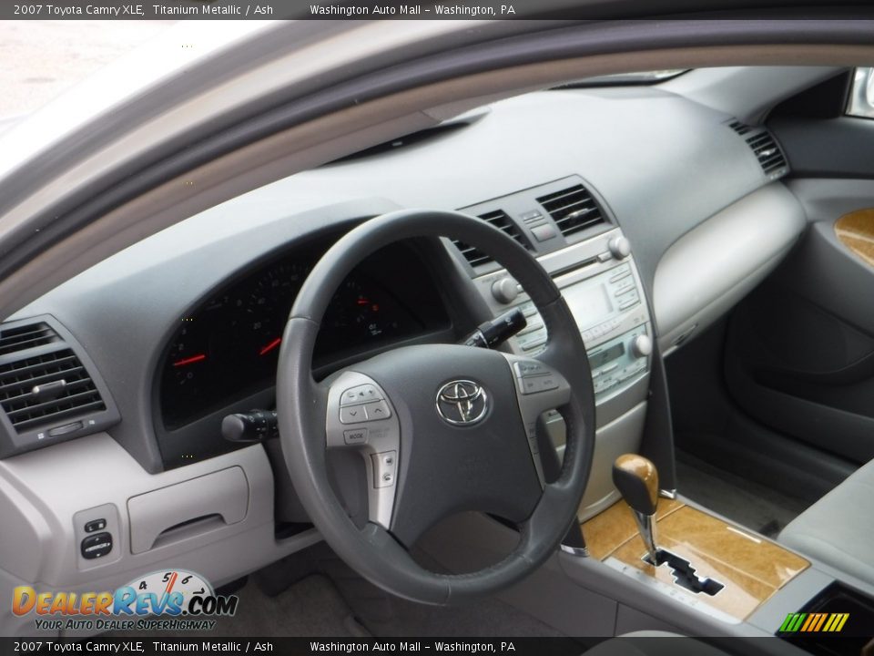 2007 Toyota Camry XLE Titanium Metallic / Ash Photo #17