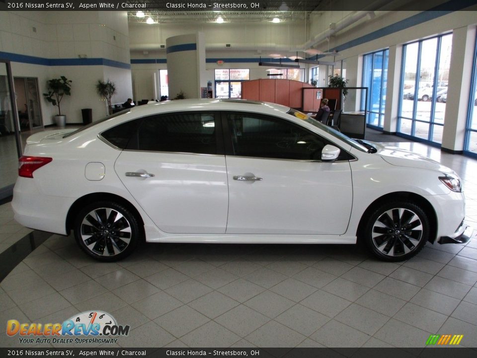 2016 Nissan Sentra SV Aspen White / Charcoal Photo #4