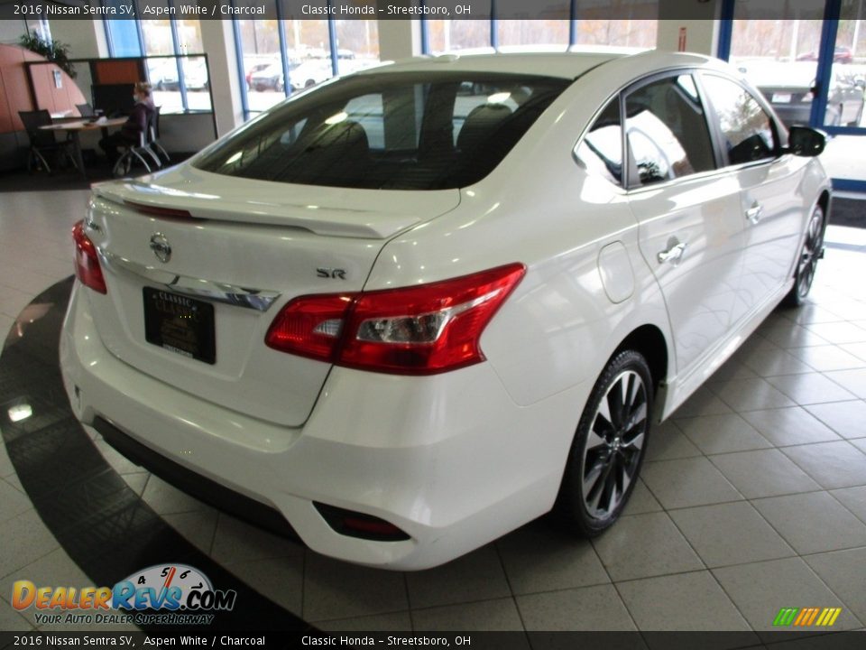 2016 Nissan Sentra SV Aspen White / Charcoal Photo #7