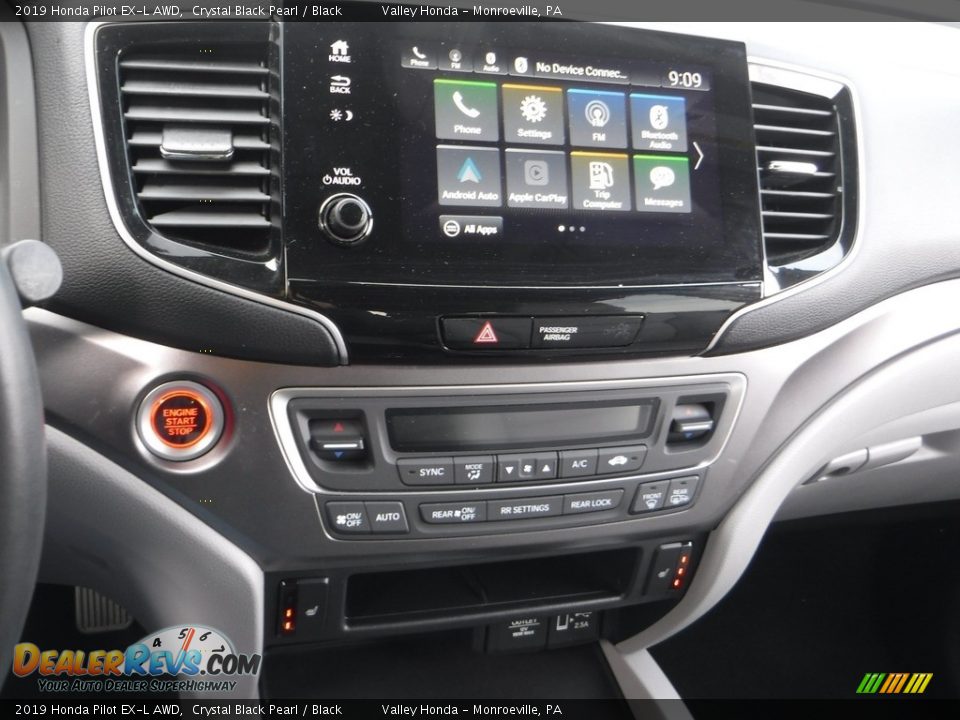 2019 Honda Pilot EX-L AWD Crystal Black Pearl / Black Photo #17