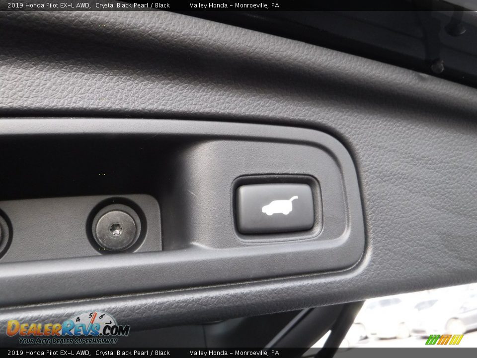 2019 Honda Pilot EX-L AWD Crystal Black Pearl / Black Photo #28