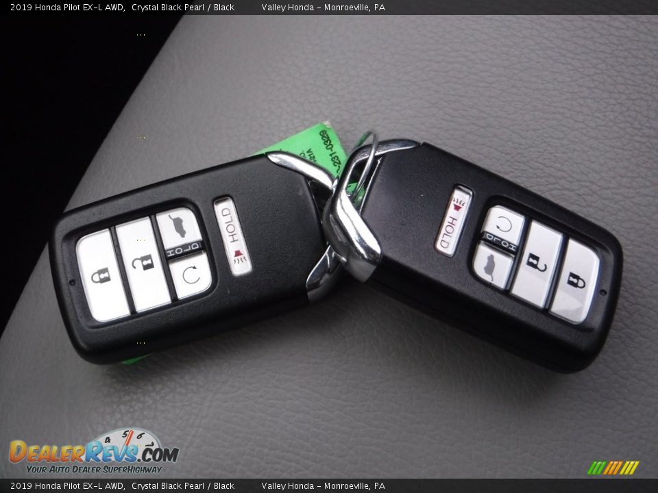 2019 Honda Pilot EX-L AWD Crystal Black Pearl / Black Photo #30